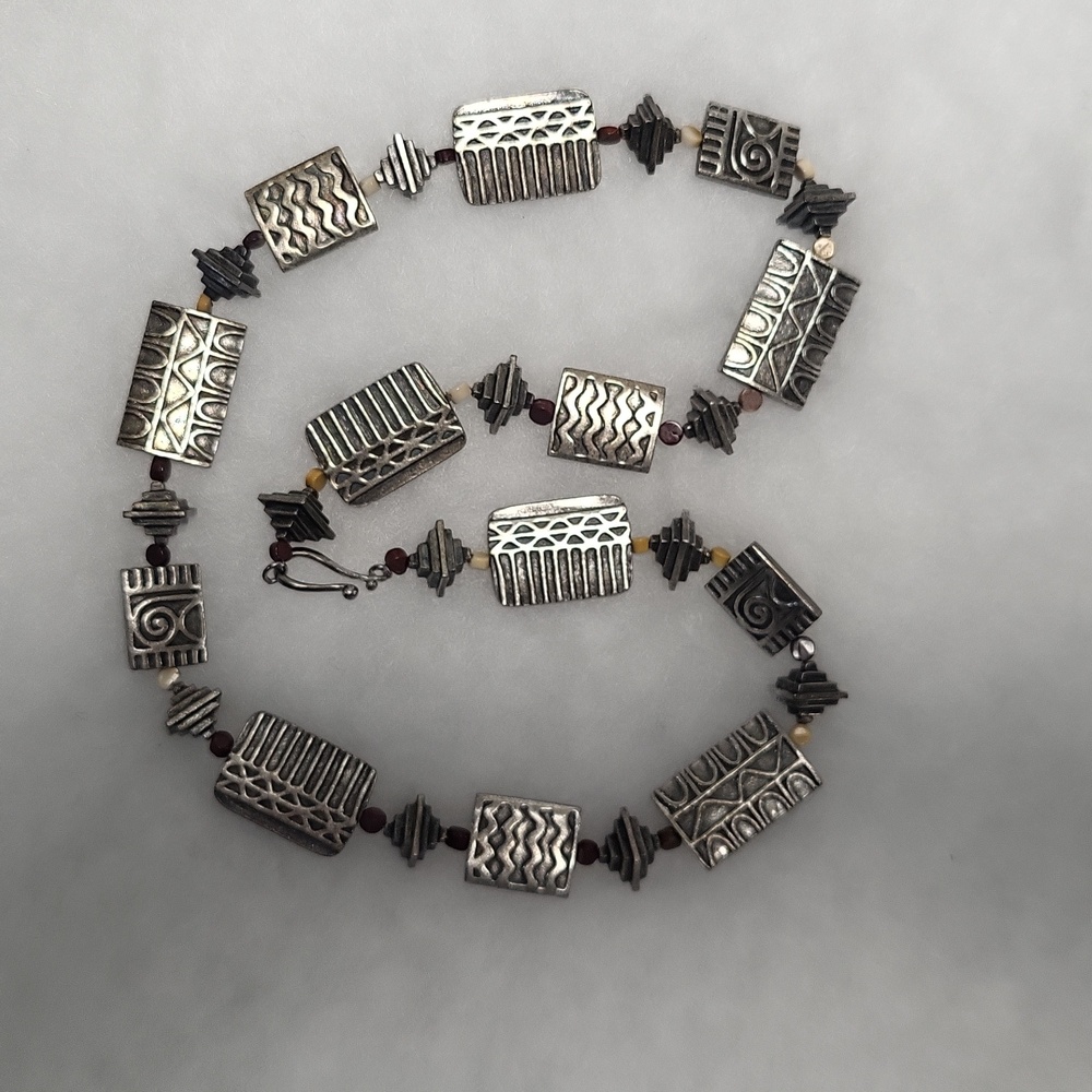 Metropolitan Museum of Art Akan Goldweight Necklace - Picture 2 of 5